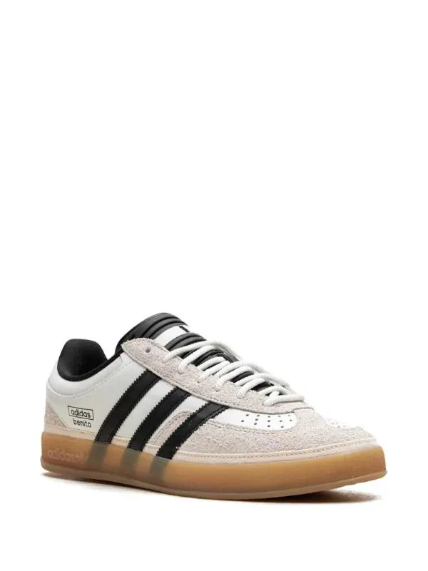 adidas tenis Gazelle Indoor Off White de adidas x Bad Bunny